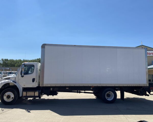 2012 Freightliner M2