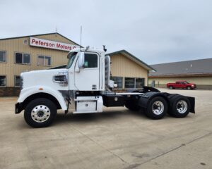 2015 Freightliner 122SD
