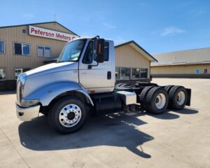 2005 International 8600