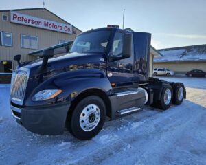 2021 International LT625